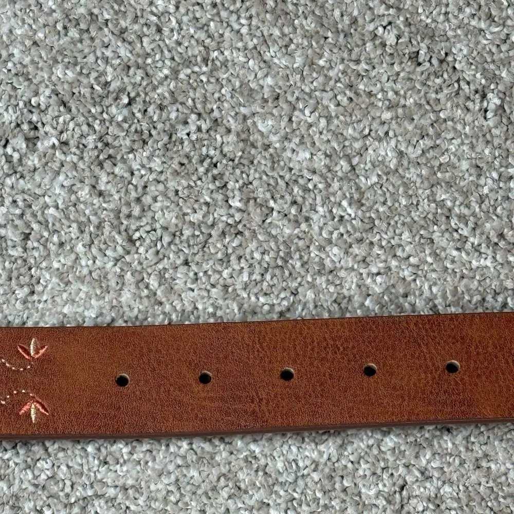 Women's Belt Boho Embroidered Large NWOT‎